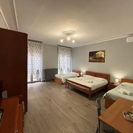 Domus Hotel Caselle Torinese Exterior photo